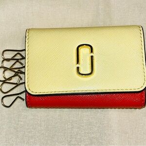 MARC JACOBS Pastel Yellow Tri-fold Keyring Wallet